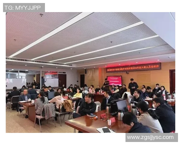 武汉排球队包夹战术解析:深度探讨排球比赛中的团队协作与策略运用 武汉排球队包夹战术解析:深度探讨排球比赛中的团队协作与策略运用